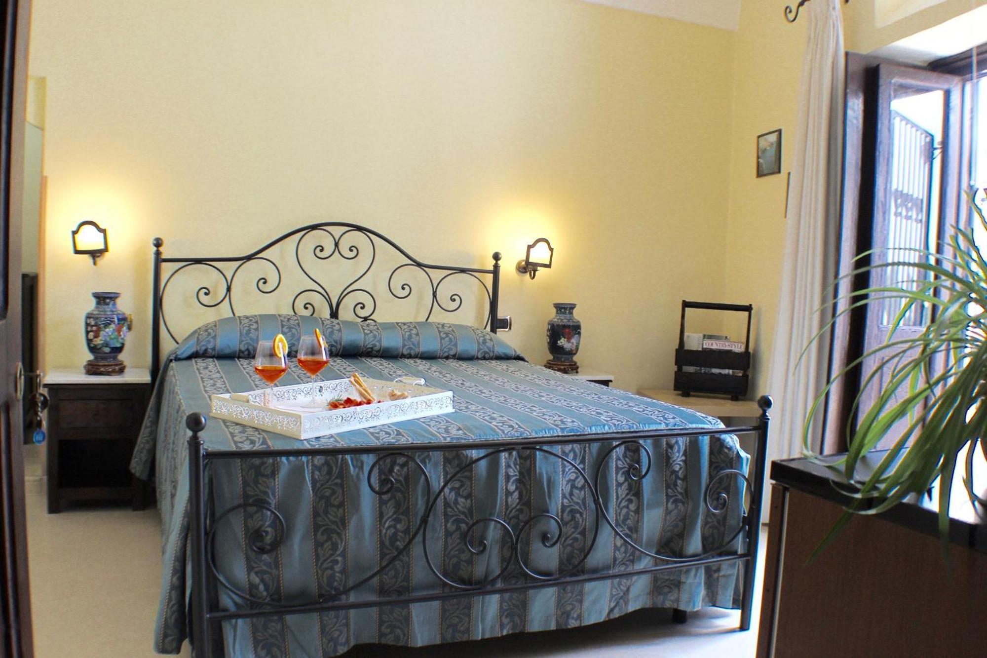 Palazzo Senape De Pace Bed & Breakfast Gallipoli Exterior photo