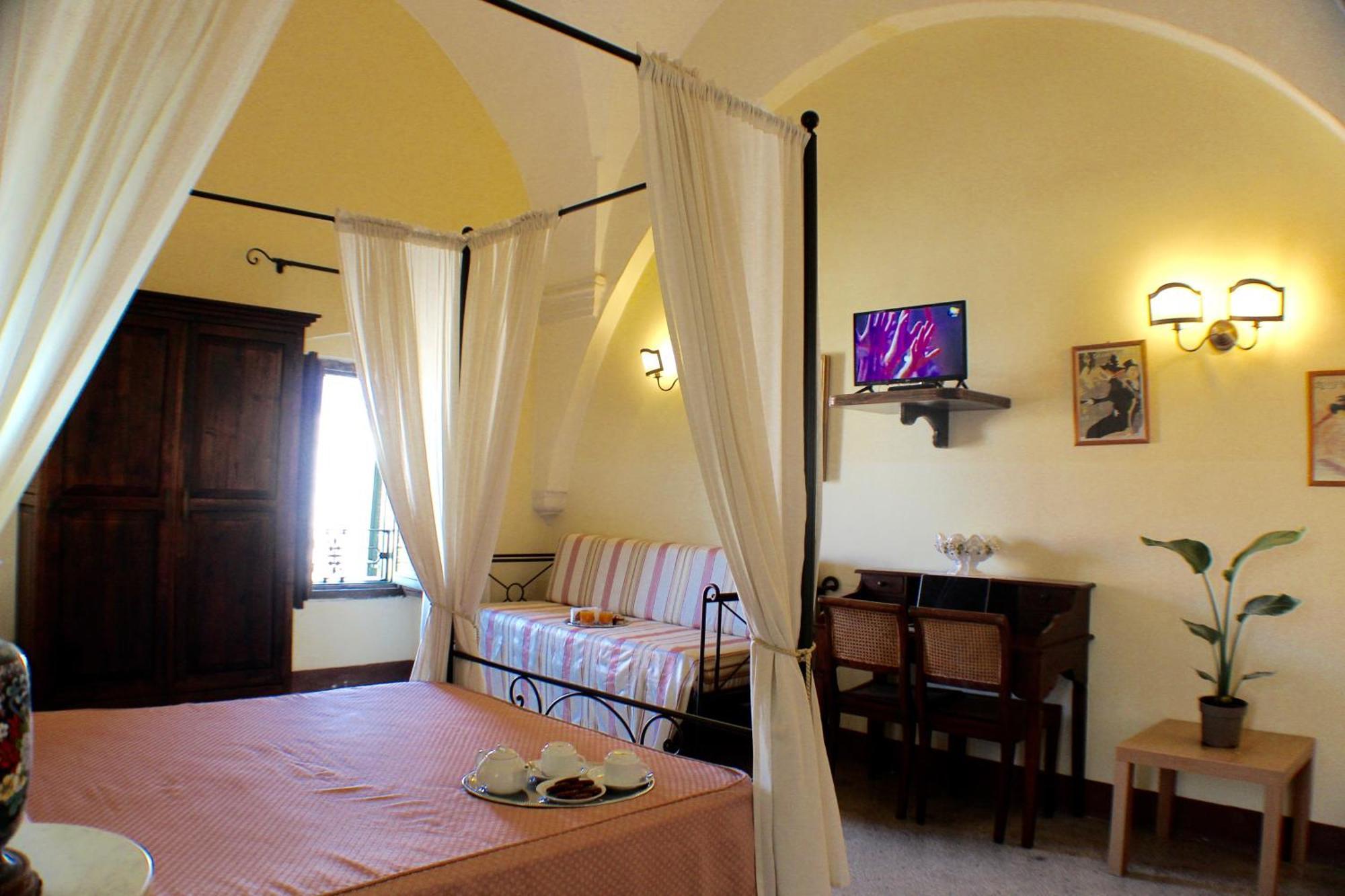 Palazzo Senape De Pace Bed & Breakfast Gallipoli Exterior photo