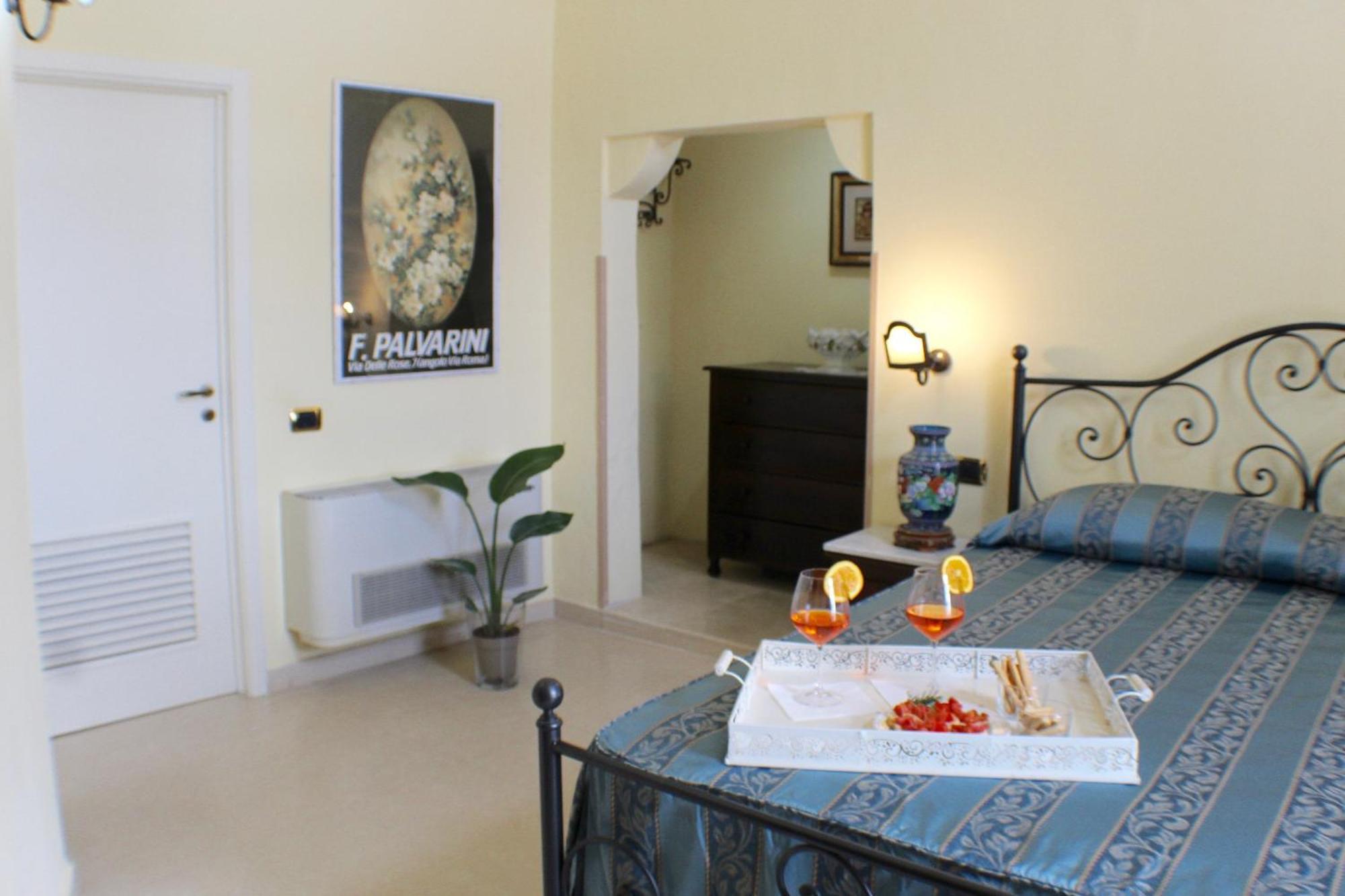Palazzo Senape De Pace Bed & Breakfast Gallipoli Exterior photo