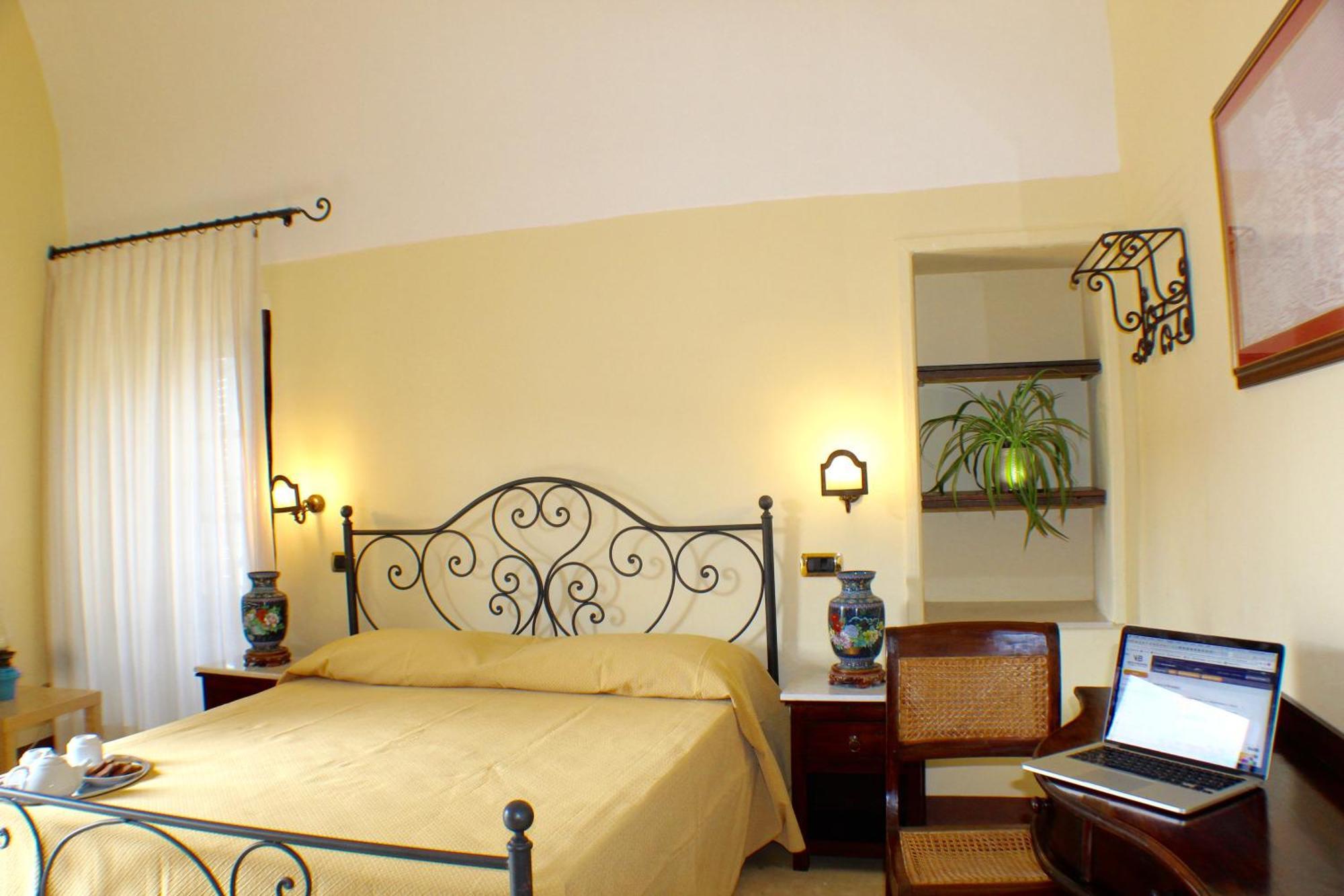 Palazzo Senape De Pace Bed & Breakfast Gallipoli Exterior photo