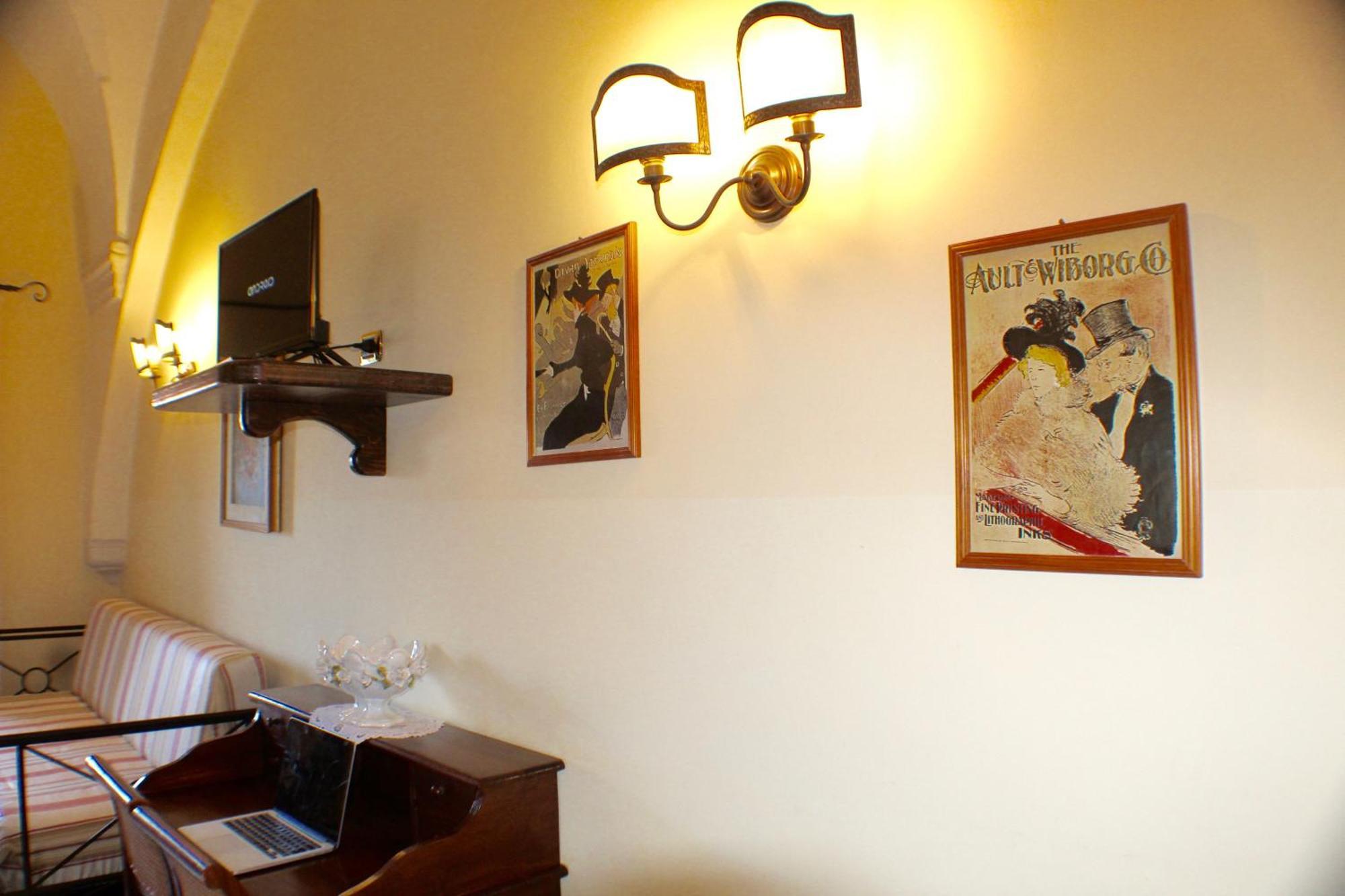 Palazzo Senape De Pace Bed & Breakfast Gallipoli Exterior photo