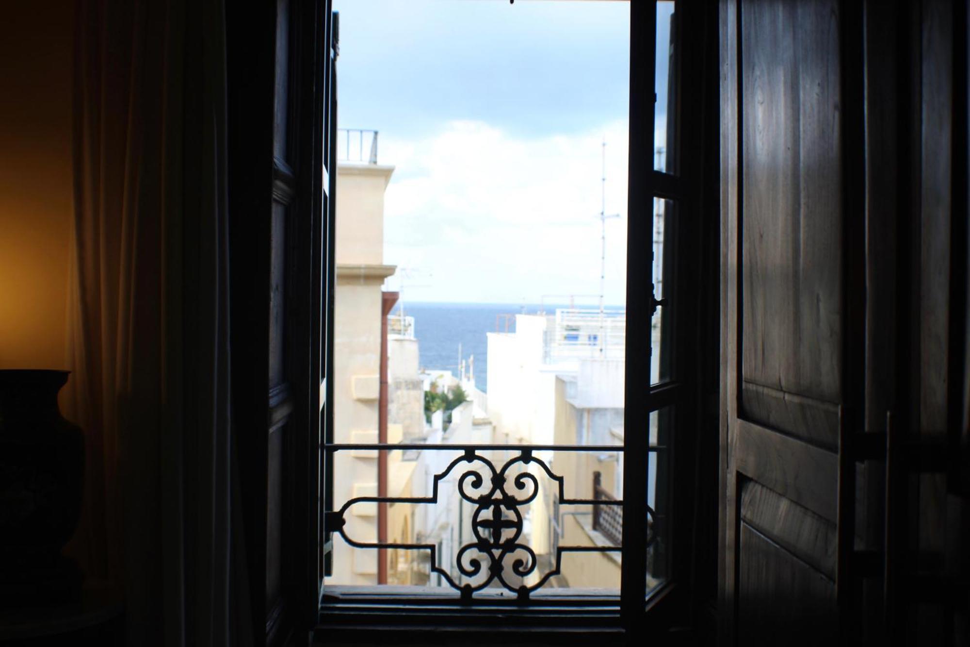 Palazzo Senape De Pace Bed & Breakfast Gallipoli Exterior photo